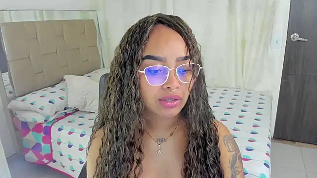 gretell evans online show from December 13, 4:49 pm