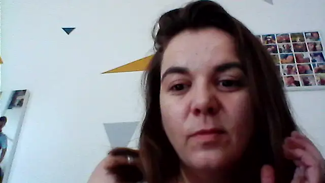 Snapshot of Jouirensembl chatting on June 3, 12:19 pm Jouirensembl online show from June 3, 12:19 pm