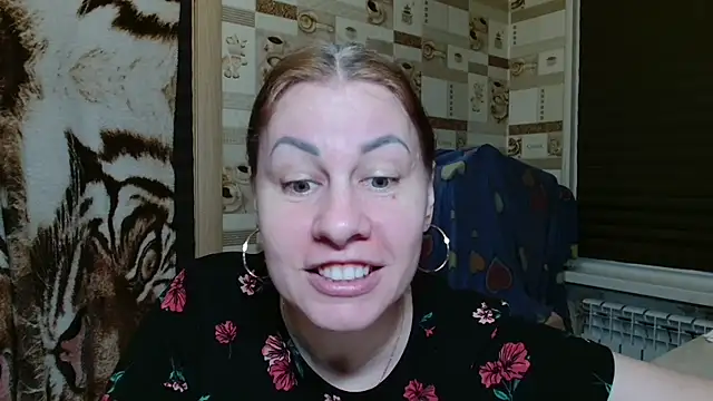 Snapshot of TherestlessKitty chatting on July 13, 10:12 pm TherestlessKitty online show from July 13, 10:12 pm