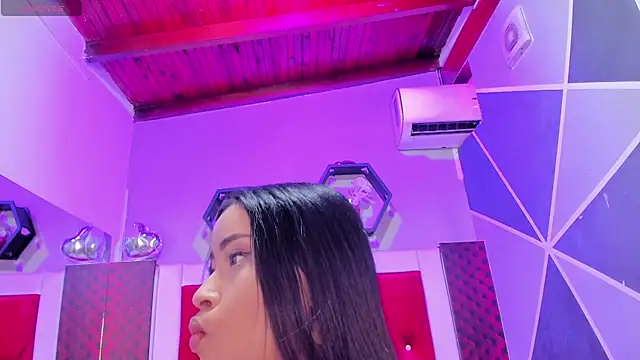 Karoll014 online show from February 23, 12:13 pm