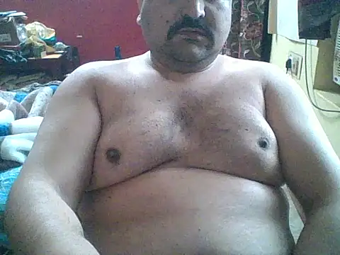 ARYANAVAILABLE online show from February 4, 3:34 am