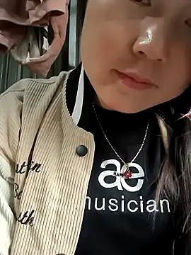 Sweetlove 77 online show from February 18, 9:10 am