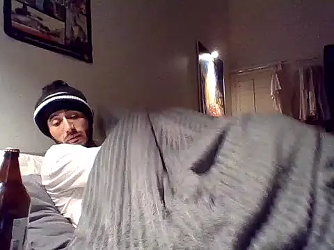 tengocanicas online show from December 17, 11:28 am