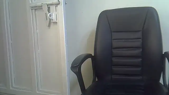 jeyberrie online show from May 27, 8:39 pm