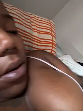 Goddess Nafeesha online show from November 8, 3:34 pm