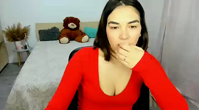 Alexa Dolly12 online show from January 13, 6:16 am