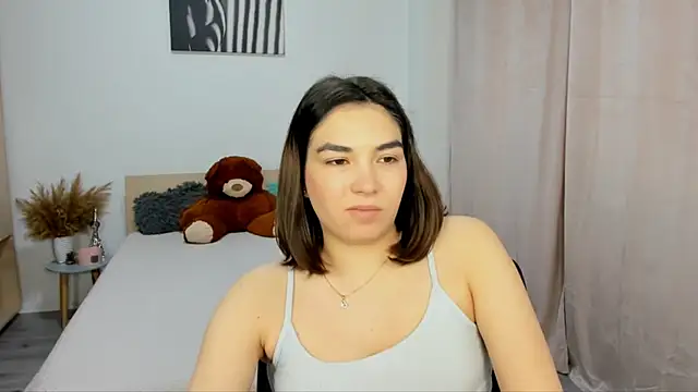 Alexa Dolly12 online show from February 26, 7:20 am