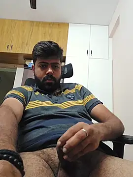 Hornie small Dick01 online show from February 16, 12:45 pm