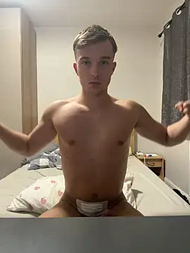 Snapshot of heyaeric chatting on March 7, 6:33 pm heyaeric online show from March 7, 6:33 pm