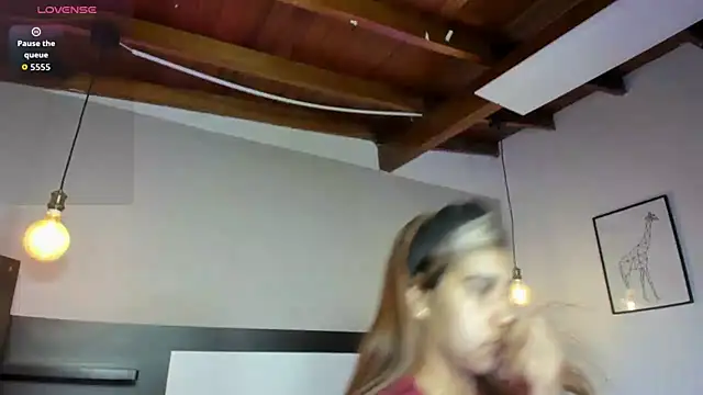 Snapshot of SaraaJhonsonn chatting on February 20, 2:06 pm SaraaJhonsonn online show from February 20, 2:06 pm