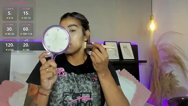 Snapshot of SaraaJhonsonn chatting on March 15, 2:01 pm SaraaJhonsonn online show from March 15, 2:01 pm