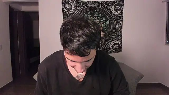 Snapshot of JayMarcos_ chatting on January 19, 4:33 am JayMarcos  online show from January 19, 4:33 am