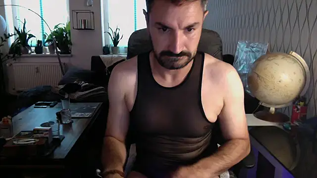 tomz0819 online show from July 6, 12:24 pm