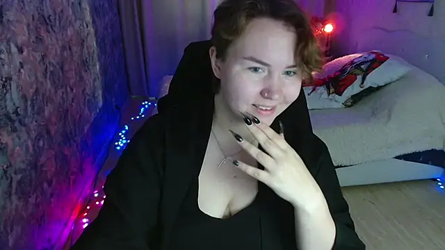 Snapshot of Jenny_Fox chatting on July 16, 11:27 am Jenny Fox online show from July 16, 11:27 am
