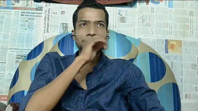 Snapshot of Alex_Suman25 chatting on February 9, 7:12 am Alex Suman25 online show from February 9, 7:12 am