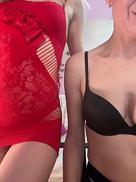 SweetCupcaks online show from February 4, 8:53 am