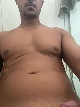 Punhetadele online show from April 4, 11:40 am