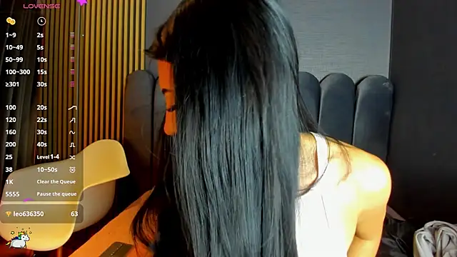 Snapshot of Nicolette_ks_ chatting on February 11, 4:17 am Nicolette ks online show from February 11, 4:17 am