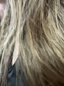 Snapshot of LinaBrowm chatting on February 6, 5:05 pm LinaBrowm online show from February 6, 5:05 pm