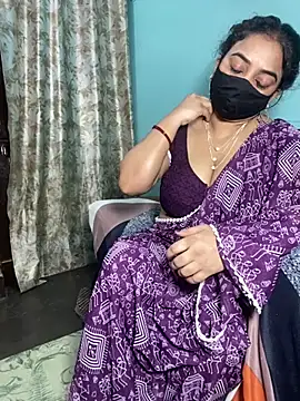 Snapshot of Sexi_rimi_bhabhi chatting on May 3, 5:52 pm Sexi rimi bhabhi online show from May 3, 5:52 pm