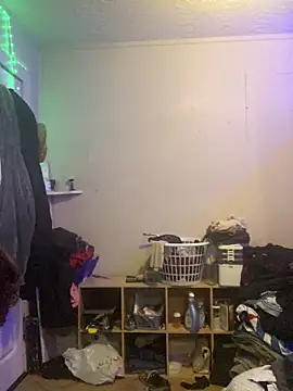 sum1betterthanmost online show from December 2, 12:38 am