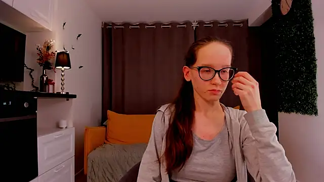 BettyBrowni online show from February 17, 10:36 pm