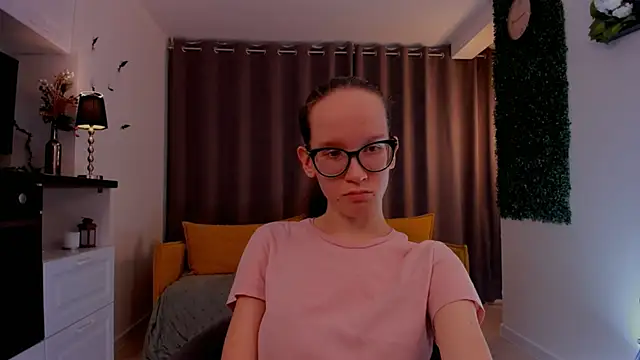 BettyBrowni online show from March 1, 7:15 pm