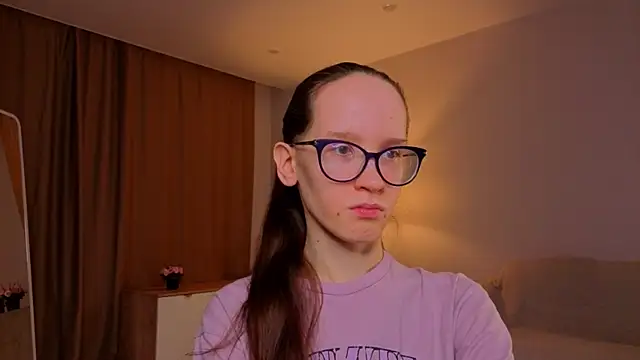 BettyBrowni online show from March 31, 4:07 pm