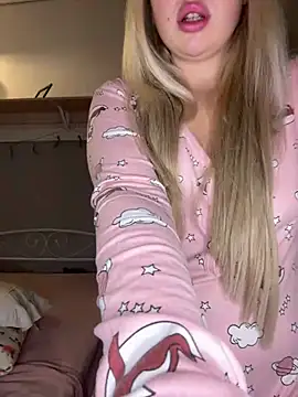 touchme now online show from February 6, 3:31 pm