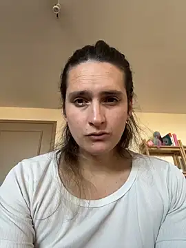 luluphoenix00 online show from November 1, 2:41 pm