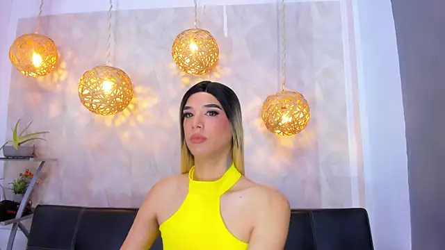 Snapshot of victoria_aleia_ chatting on January 24, 11:23 pm victoria aleia online show from January 24, 11:23 pm