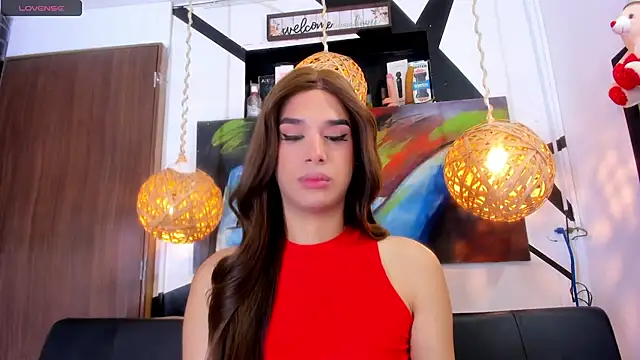 victoria aleia  online show from November 18, 9:30 pm