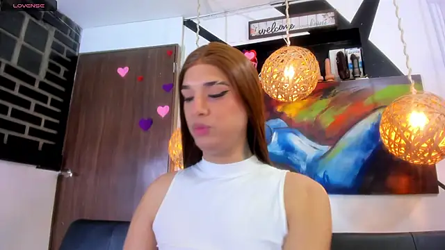 Snapshot of victoria_aleia_ chatting on April 28, 10:15 pm victoria aleia online show from April 28, 10:15 pm