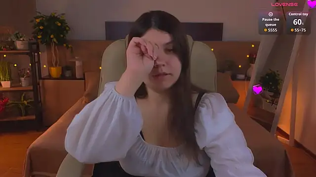 Viola  Shy online show from July 12, 8:11 pm