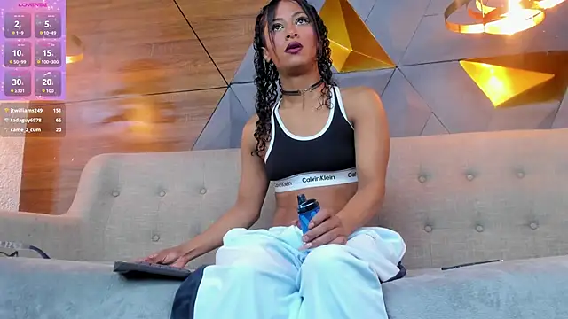 sarah banks1 online show from January 23, 7:07 pm