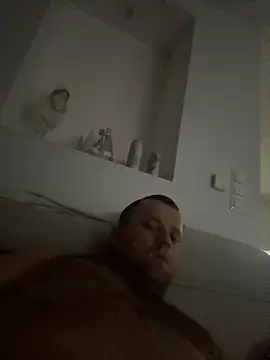 MateoKimiBi online show from December 20, 2:41 am