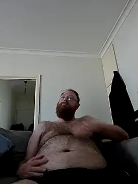 Snapshot of Poundme1980 chatting on January 14, 5:24 am Poundme1980 online show from January 14, 5:24 am