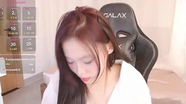 Lin SiYee online show from March 21, 7:44 am