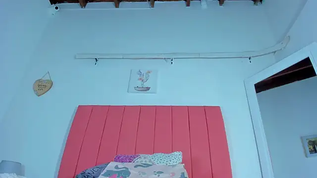 valen rose0 online show from February 13, 12:11 pm