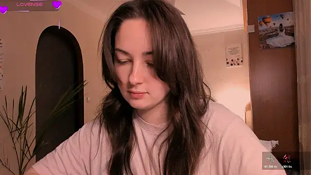 Snapshot of cClandesTina chatting on February 15, 9:00 pm cClandesTina online show from February 15, 9:00 pm