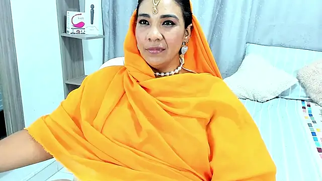Snapshot of _Lakshmi_hotx chatting on December 6, 3:44 pm Lakshmi hotx online show from December 6, 3:44 pm