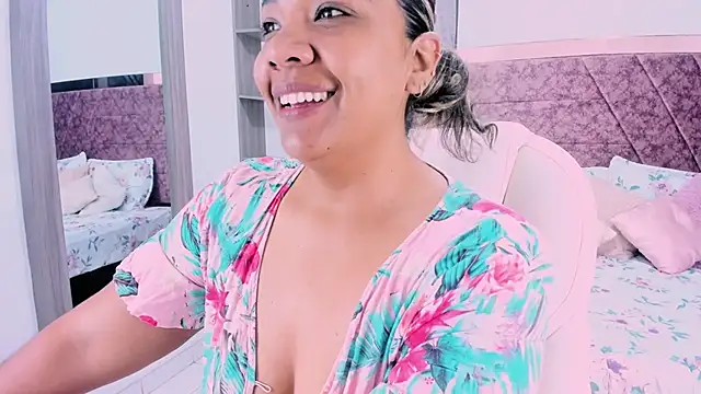 Snapshot of _Lakshmi_hotx chatting on February 14, 11:53 am Lakshmi hotx online show from February 14, 11:53 am