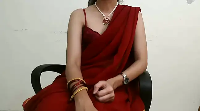 Snapshot of lololips chatting on February 27, 6:20 pm lololips online show from February 27, 6:20 pm