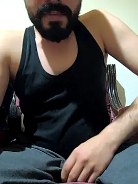 Snapshot of Kaan1607 chatting on March 23, 5:28 pm Kaan1607 online show from March 23, 5:28 pm