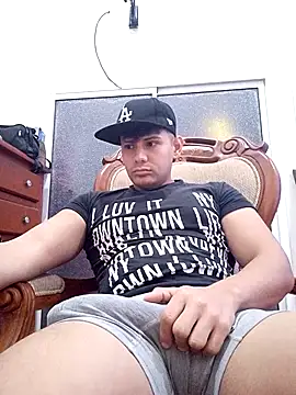 AlexisSpears  online show from December 6, 12:16 pm