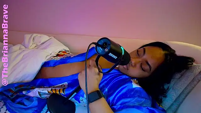 BriannaBrave online show from February 11, 7:24 am