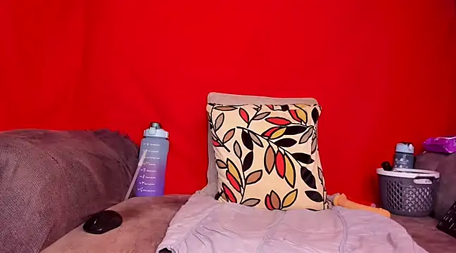   Squirts   online show from January 30, 7:26 pm