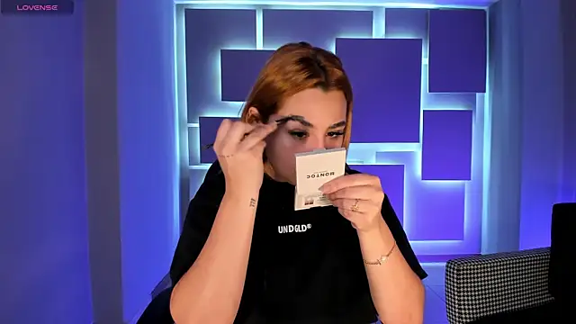 SamanthaKlein  online show from February 28, 7:26 pm