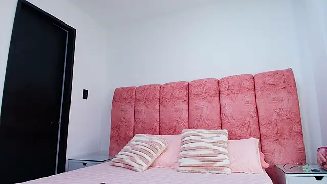 kendal rossi online show from November 27, 11:56 am