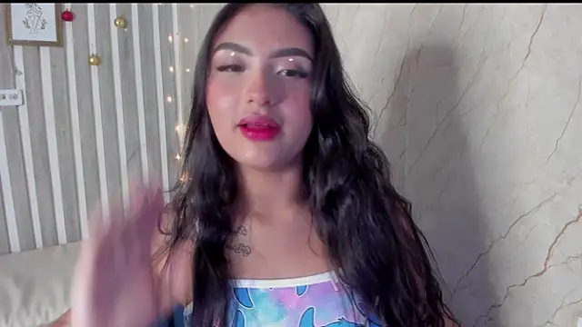 Snapshot of sabrinahimss chatting on December 14, 10:07 pm sabrinahimss online show from December 14, 10:07 pm